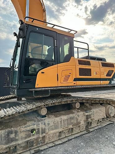 шины 225 70 15 с: Экскаватор, Hyundai, 2018 г., Гусеничный — 3