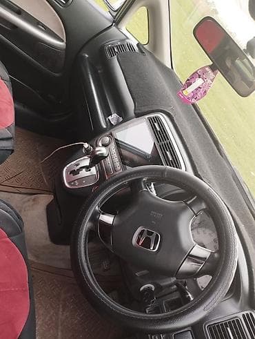 mazda 626 2002: Honda Stream: 2004 г., 1.7 л, Автомат, Бензин, Минивэн — 1