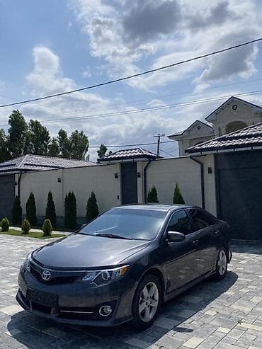 prius v: Toyota Camry: 2012 г., 2.5 л, Автомат, Бензин, Седан — 3