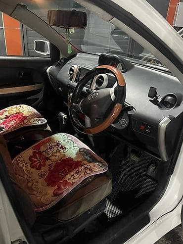Scion: Toyota Ist: 2003 г., Автомат, Бензин, Хэтчбэк — 5