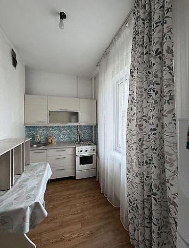 мкр улан: 1 комната, С мебелью частично — 5