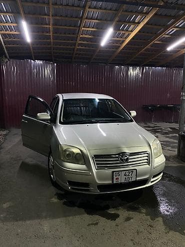 армянский авто: Toyota Avensis: 2004 г., 2 л, Автомат, Бензин, Седан — 1