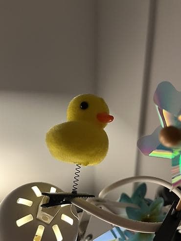 Мини-украшение «Утенок на пружинке» с прищепкой. - Яркий желтый