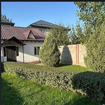 продаю гараж бишкек: СРОЧНО ПРОДАЕТСЯ ДОМ! -2 этажа -есть очок кана -топка,времянка -огород — 4