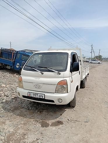бортовые: Легкий грузовик, Hyundai, Стандарт, Б/у — 2