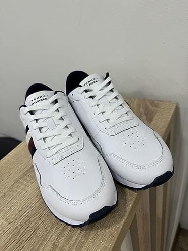 Жеке буюмдар: Эркектердин кроссовкасы, 42, Tommy Hilfiger, Жаңы, түсү - Ак, Өзү алып кетүү — 4
