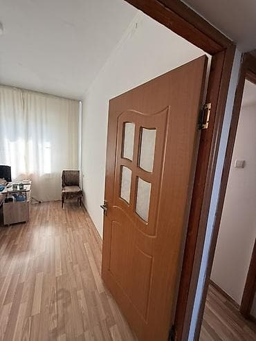 open space: 3 комнаты, 65 м², 105 серия, 9 этаж, Косметический ремонт — 4