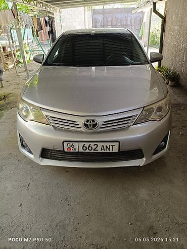 corolla 2004: Toyota Camry: 2013 г., Автомат, Бензин, Седан — 4