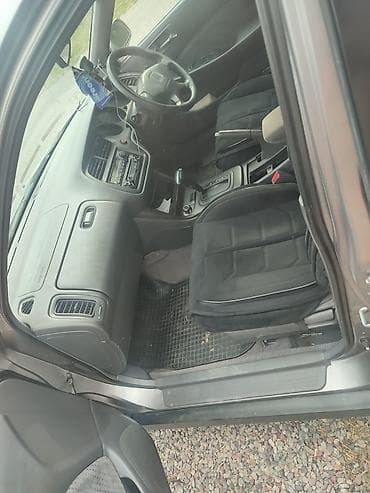 Транспорт: Honda Accord: 2001 г., 1.8 л, Автомат, Бензин, Седан — 6