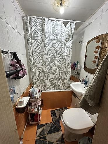 шото руставели: 2 комнаты, 48 м², Политех Хрущевка, 3 этаж — 3