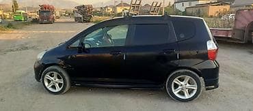 авариный фит: Honda Fit: 2003 г., 1.3 л, Вариатор, Бензин, Хэтчбэк — 2
