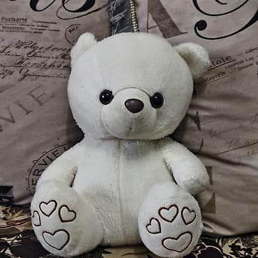 Подарки и сувениры: Гарилла 🦧 - 600 сом Большой с маленьким медведем🐻🐻‍❄️ - 1500 сом — 2