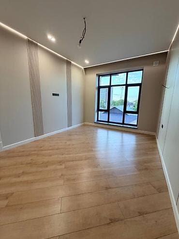 Кыймылсыз мүлк: 5 жана андан көп, 250 м², 2 кабат — 5