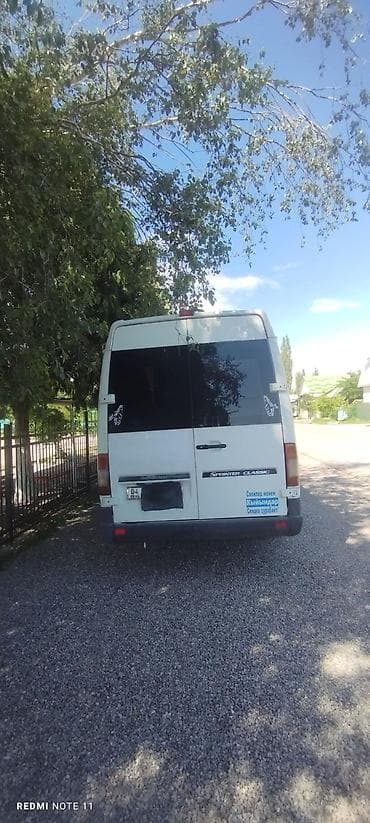 Услуги: Mercedes‑Benz Sprinter Classic, белый микроавтобус повышенной — 4