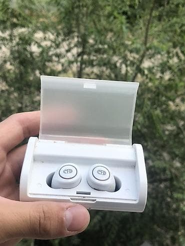 ipod nano touch: Беспроводные вкладыши наушники, Б/у — 1