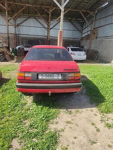 купить е500 w124 в бишкеке: Volkswagen Passat: 1989 г. — 2