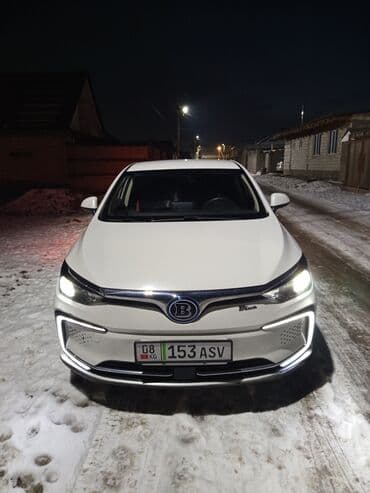 электромобиль byd e5 цена в бишкеке: BAIC EU5 — 10
