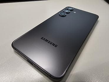 samsung galaxy s9 дисплей: Samsung Galaxy S24, Б/у, цвет - Серый — 3