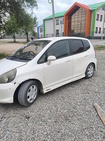 фит богаж: Honda Fit: 2003 г., 1.3 л, Вариатор, Бензин, Хэтчбэк — 2