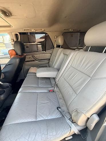жоский буксир: Toyota Sequoia: 2005 г., 4.7 л, Автомат, Бензин, Внедорожник — 3