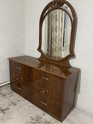 продам мебель б: Спальный гарнитур, Б/у, Двуспальная кровать, Италия, Дерево, Самовывоз, Платная доставка, цвет - Коричневый — 2