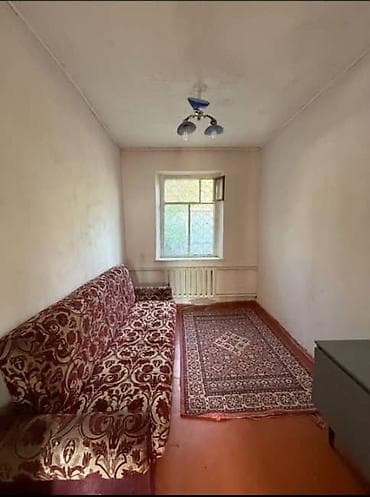 110: Продаю дом 5 комнат, коридорв доме ваннатуалет, есть душевая — 2