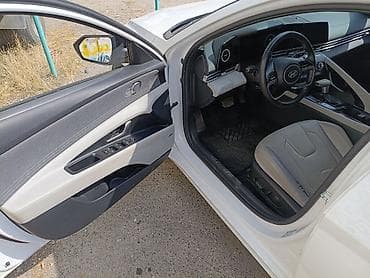 маши: Hyundai Avante: 2020 г., 1.6 л, Вариатор, Бензин, Седан — 10