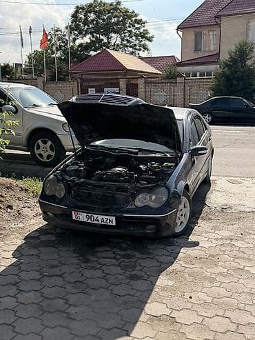 w211 e55 amg kompressor: Mercedes-Benz C-Class: 2000 г., 3.2 л, Автомат, Бензин, Седан — 2