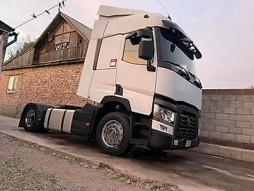 трактор клас: Тягач, Renault, 2015 г., Без прицепа — 2