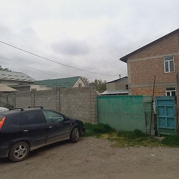 каракол аренда дом: Продаю! 2-эт.Дом/нед. 🏠 . 350м2.Под/Бизнес. 14 квартир — 5