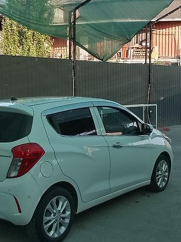 daewoo m: Chevrolet Spark: 2020 г., 1 л, Автомат, Бензин, Хэтчбэк — 4