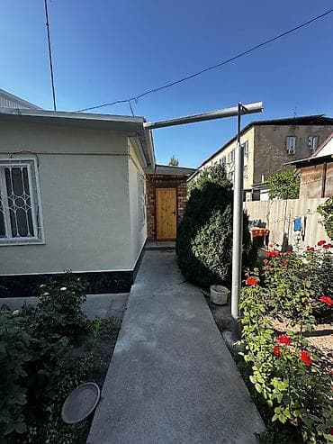 район кызыл аскер бишкек: ID 009 Продаётся полдома, 69м², с участоком 2 сотки. 📍Нижний Кызыл — 1