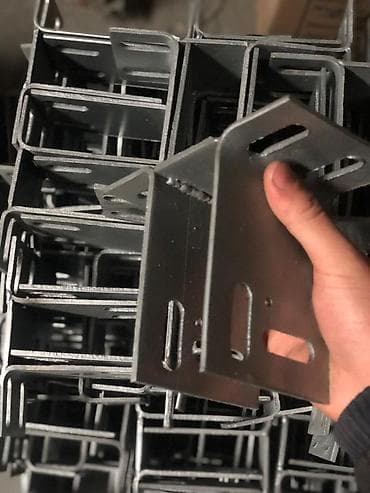 сетка габионы: Кронштейны металлические угловые с продолговатыми отверстиями — 2