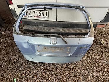 fort focus: Крышка багажника Ford, Оригинал — 3