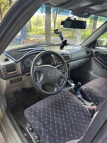 Продажа авто: Subaru Forester: 1999 г., 2 л, Механика, Бензин, Кроссовер — 4
