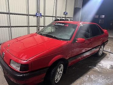 Volkswagen: Volkswagen Passat: 1993 г., 1.8 л, Механика, Бензин, Седан — 2