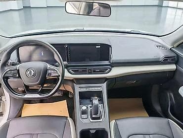 bud e5: Dongfeng : 2022 г., Автомат, Электромобиль, Седан — 4