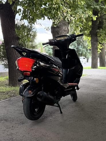 mc 2000: Тип скутера M8, 150 куб. см, Бензин, Б/у — 2