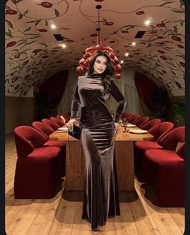 көйнөк фасон: Продам шикарный костюм новый (с этикеткой,не подошел размер) макси из — 1