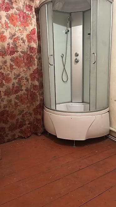 ынтымак парк: 25 м², Эмерексиз — 2