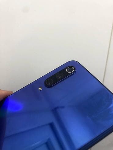 google pixel 2 xl: Xiaomi, Mi 9 SE, Б/у, 128 ГБ, цвет - Синий, 2 SIM — 6