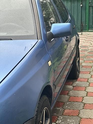 honda e: Volkswagen Vento: 1993 г., 1.8 л, Механика, Седан — 2