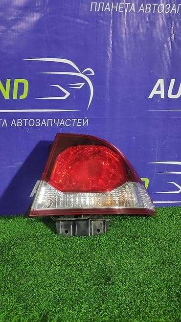 civic type r: Передняя правая фара Honda 2009 г., Б/у, Оригинал, Япония — 1