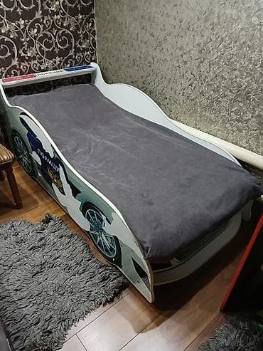 Кровать-машинка, Б/у, ЛДСП — 1