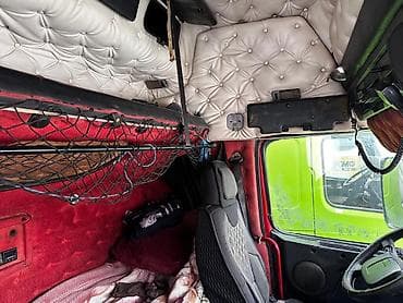 daf xf: Тягач, Volvo, 2002 г., Тентованный — 7