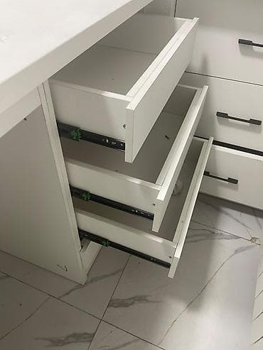 Делали на заказ за 60,000.диван брали за 15000 с. три месяца — 4