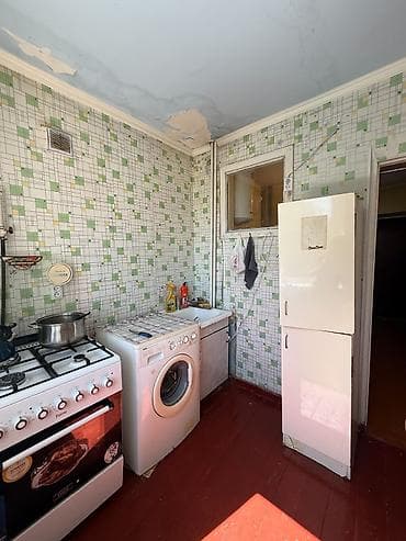 2 комнатную квартиру в бишкеке: 1 комната, 30 м², 104 серия, 2 этаж, Косметический ремонт — 3