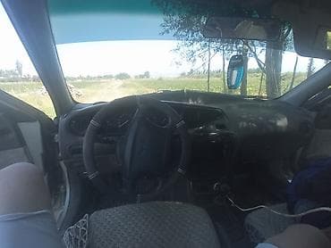 Унаа сатуу: Daewoo Leganza: 1998 г., 1.6 л, Кол менен иштөөчү, Бензин, Седан — 4