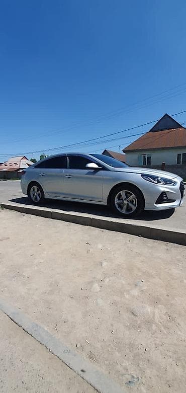 Hyundai Sonata: 2022 г., 0.2 л, Автомат, Газ, Седан at lalafo.kg Hyundai Sonata: 2022 г., 0.2 л, Автомат, Газ, Седан