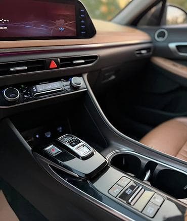 гибрид цена: Hyundai Sonata: 2020 г., 2 л, Автомат, Бензин, Седан — 5